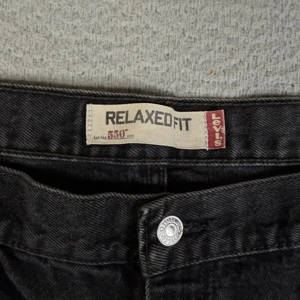 LEVI'S 550 Relaxed Jeans Mens 42x32 Black Light Wash Tapered Streetwear